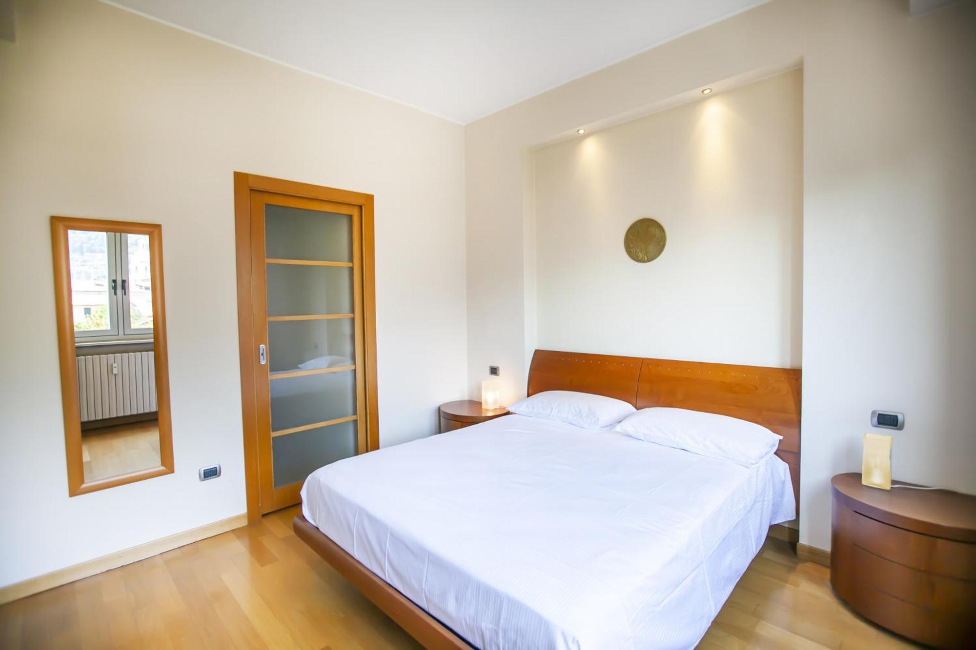 Appartement Skyline à Côme Extérieur photo